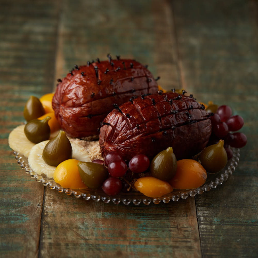 Tender com Farofas e Frutas und/aprox 2,5kg (R$ 220,00 Kg)